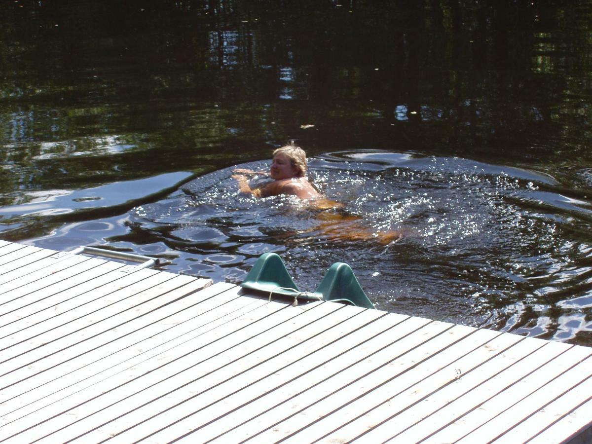 Villa River Rose Jõesuu Buitenkant foto